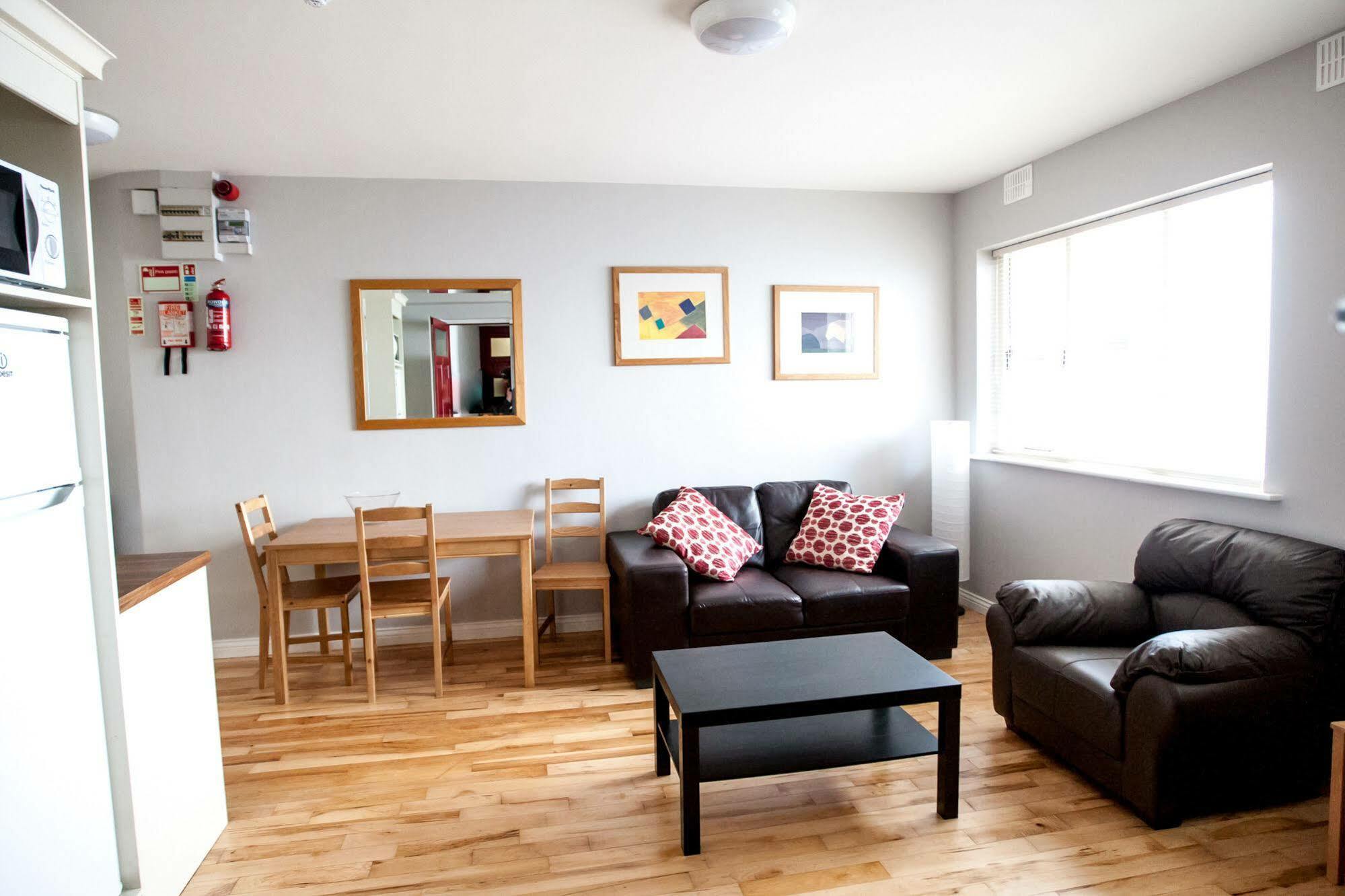 Dominick Street Apartments Galway Ngoại thất bức ảnh