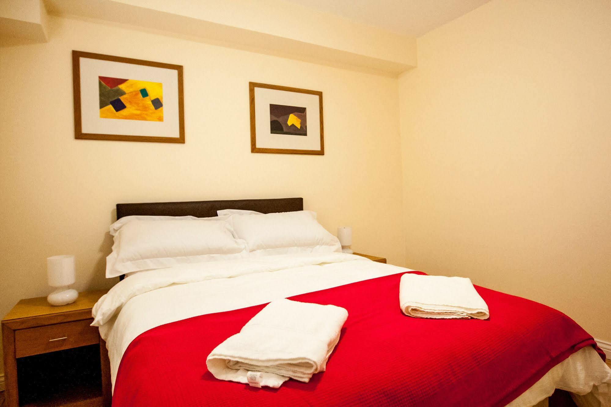 Dominick Street Apartments Galway Ngoại thất bức ảnh